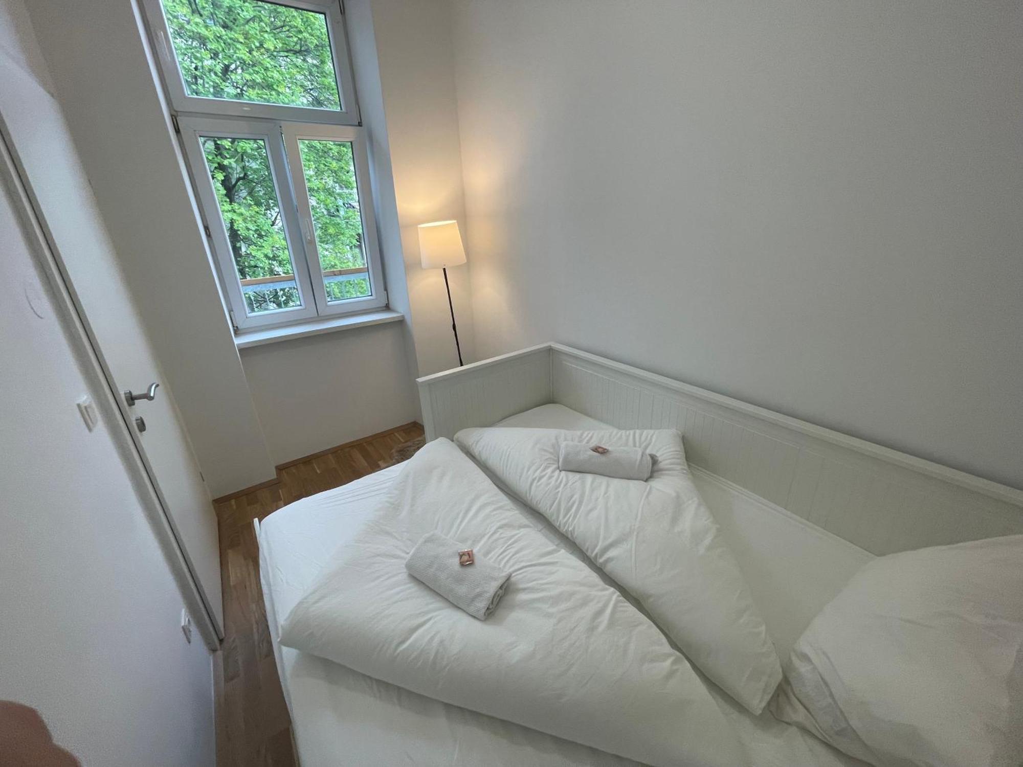 New Apartment With Balcony 11 维也纳 外观 照片